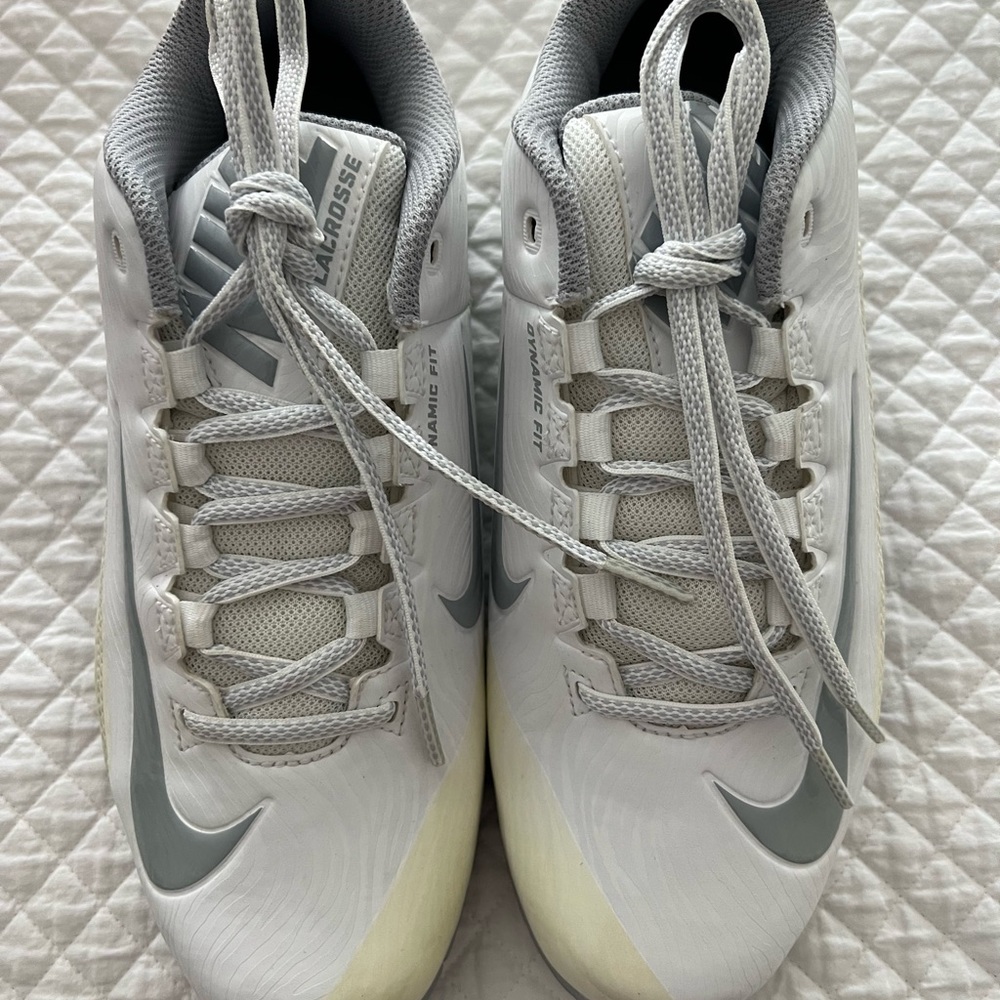 Nike women’s Speedlax 5 Turf lacrosse Shoes